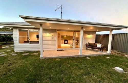South West Rocks House | Pura Vida - Opposite the Beach!