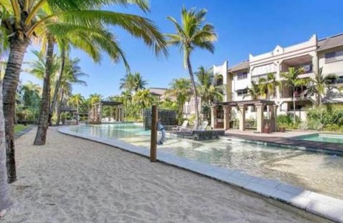 Westcourt Apartment | PURE PARADISE (I690) L'Abode