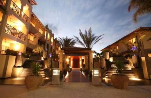Westcourt Apartment | PURE PARADISE (I690) L'Abode