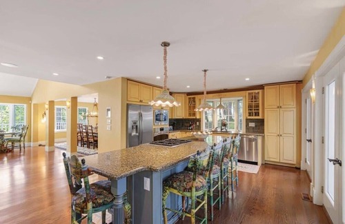 Muskoka Lakes House | Pure Serenity On Lake Rosseau