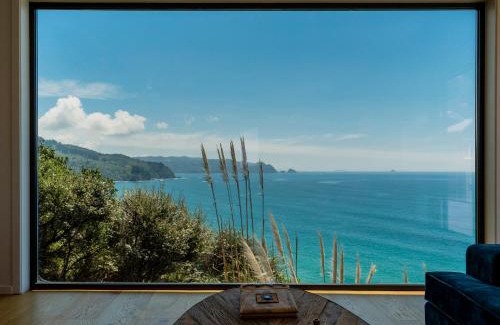 Tairua House | Purepure - Tairua Holiday Home