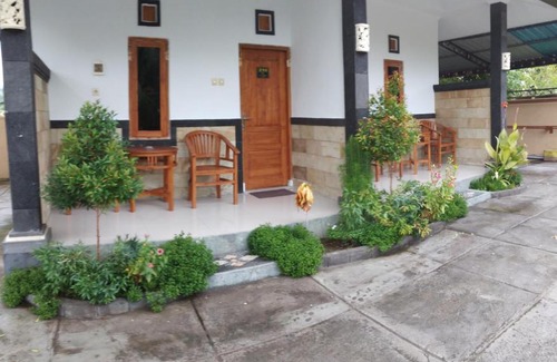 Banjartegehe House | Puri Raka Villa