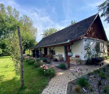 Fulophaza House | Pusztafarm