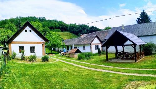 Lovaszheteny House | Pusztakisfalu Vendégház