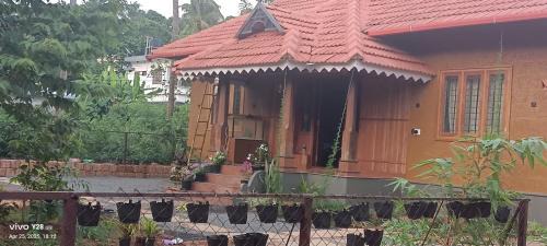 Kannur House | Puthooram Veedu
