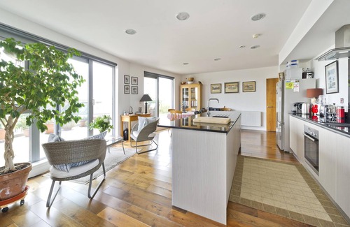East Putney Apartment | Putney Rooftops