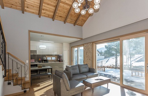 Daegwallyeong House | Pyeongchang Le Comté Bleu