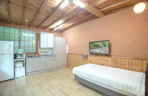 Jinbu House | Pyeongchang Songnim Private Pension