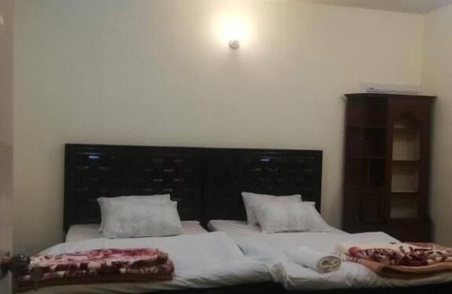 Chitral Hotel | Qashqar Heights