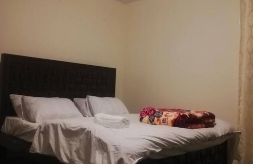 Chitral Hotel | Qashqar Heights