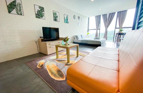 Damansara Perdana House | QracSuite Petaling Jaya by QRACHOME