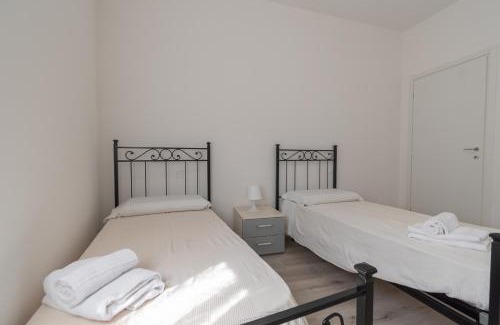San Rocchino-Costalunga Apartment | Quadrilocale Ospedale Civile 8 , 3 Camere e due bagni