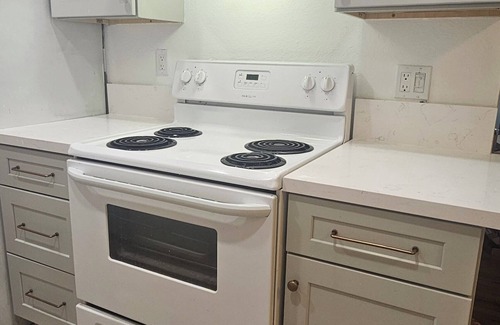 Westmont Condo | Quail Creek Retreat! Come enjoy a fully remodeled Condo!