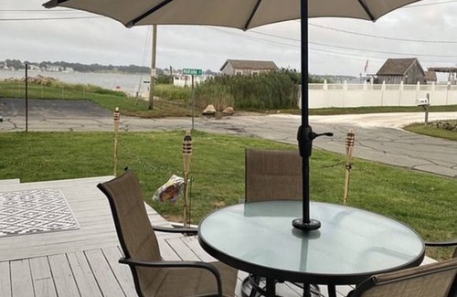 New Bedford House | Quaint 1 Bed 1 bath private beach home. Long term renters welcome for winter!