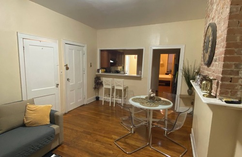Bushwick Apartment | Quaint 3-bedroom apartment in Brooklyn with WiFi