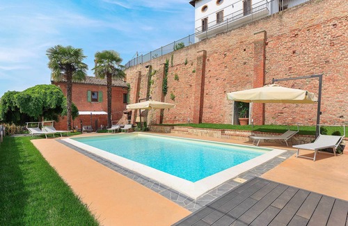 Calliano Villa | Quaint and charming villa with pool in the village of Calliano! - Villa Gelsi