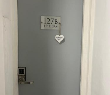 Grangetown Apartment | Quaint Space, 10 minutes walk from Cardiff Central