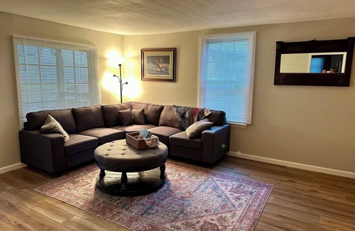 Farmers Retreat House | Quaint Village 4 bedroom home in Friendship IN
