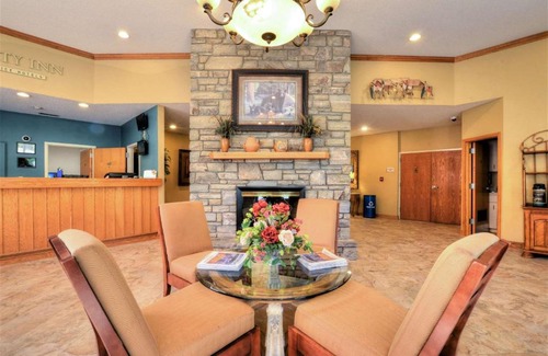 Cherokee Hotel | Quality Inn Cherokee Riverside