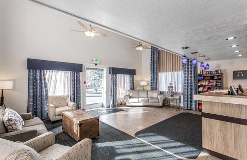 Cheyenne Hotel | Quality Inn Cheyenne I-25 South
