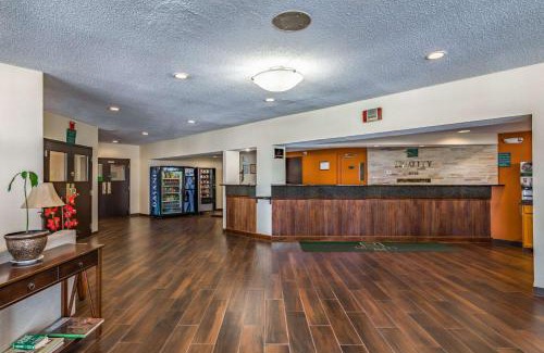 Schenectady Hotel | Quality Inn Schenectady - Albany