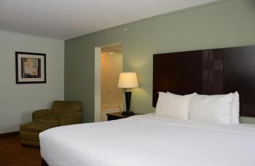 Covington Hotel | Quality Inn & Suites Covington
