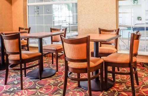 Roswell Hotel | Quality Inn & Suites Roswell North