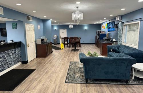 Roselawn Finance Hotel | Quality Inn & Suites