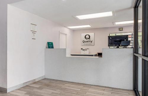 New Boston Hotel | Quality Inn & Suites