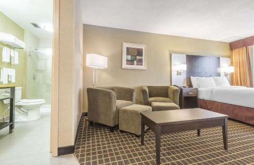 Windsor Hotel | Quality Inn & Suites Windsor - Downtown