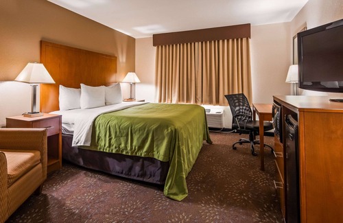 Tomah Hotel | Quality Inn Tomah