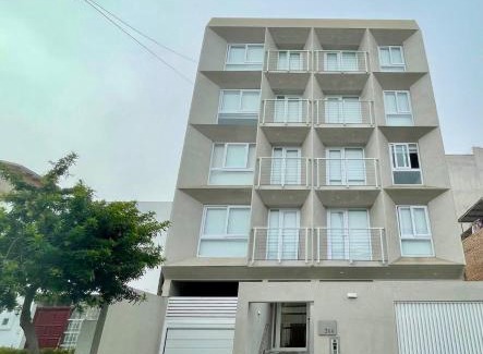 Santa Cruz Apartment | Quark Apartments