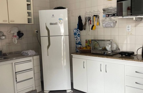 Aratuba House | Quarto com 2 camas de solteiros