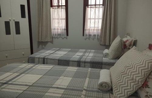 Indaiatuba House | Quarto Due na Sakura House