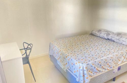 Florianopolis House | Quarto Essencial com Conforto em casa compartilhada