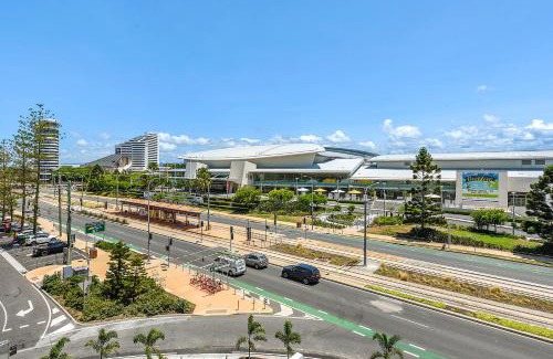 Broadbeach Apartment | Qube Broadbeach Ocean View Apartments