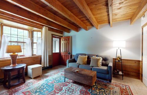 West Hartford Apartment | Quechee Hollow 2C
