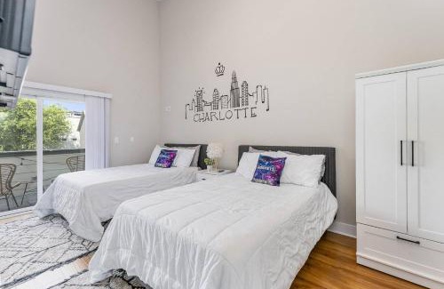 Third Ward House | Queen City's Den & Nest Uptown