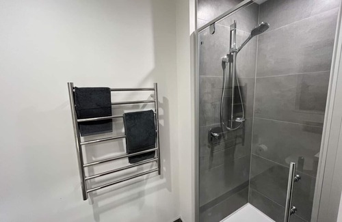 Queenstown Condo | Queenstown central tree time