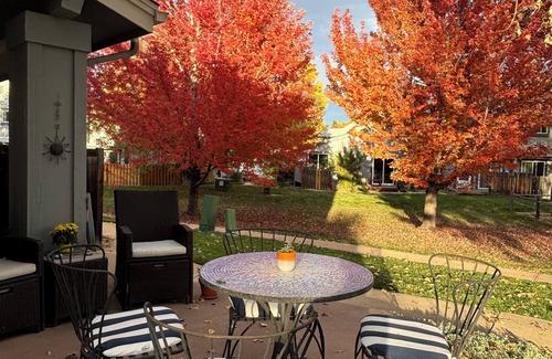 Park East House | Quiet 2 BR, close to C.U. and bike path