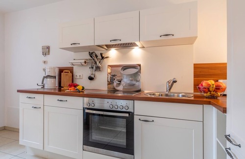 Zingst Apartment | Quiet and central vacation apartment with fireplace by the Baltic Sea