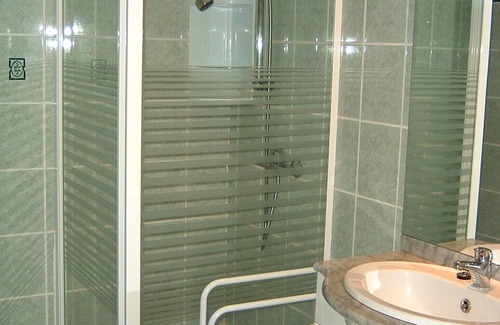 Viggianello House | Quiet air-conditioned T2 in villa near shops and sea