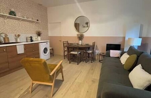 Arras Apartment | Quiet and central, 6p fully equipped