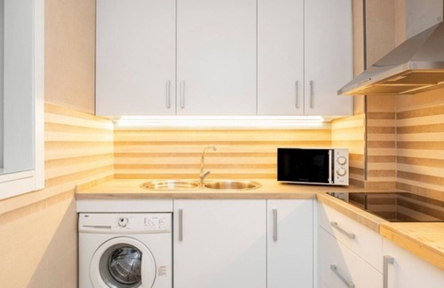 Angustias - Chana - Encina Apartment | Quiet central house in Granada