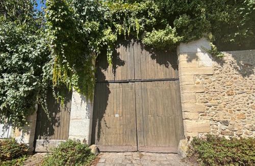 Isles-les-Villenoy House | Quiet Cottage Disneyland Paris - Rentaway BnB