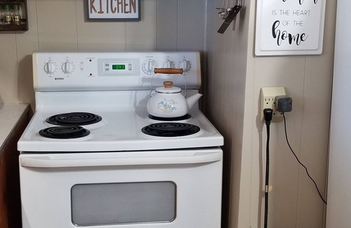 Danville House | Quiet Country Getaway in Danville for Traveling Workers!