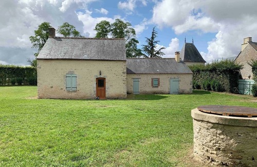 Terminiers Cottage | Quiet country house with large private garden