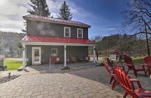 James Creek House | Quiet Escape w/Hot Tub, 5 Miles to Raystown Lake!
