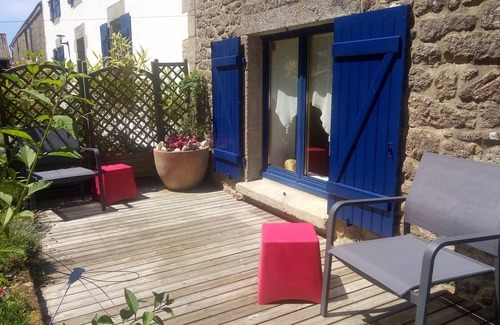 Plouhinec Cottage | Quiet gite between land and sea, a stone's throw from the Ria d'Etel