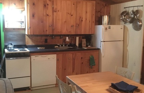Salsbury Cove House | Quiet house near Bar Harbor, Acadia and the beach